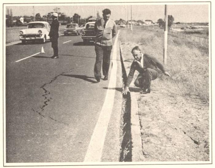 Damage to Kwinana Freeway in Perth