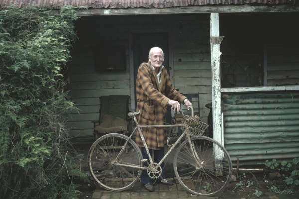 146472PD Bill Bulla Yates with his Malvern Star Boulder 1991-1992