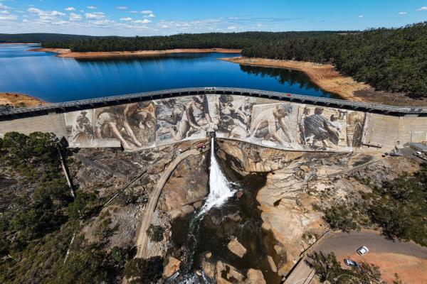 Wellington Dam mural 13 March 2021