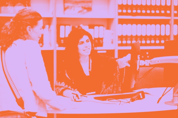 Client at Service Desk