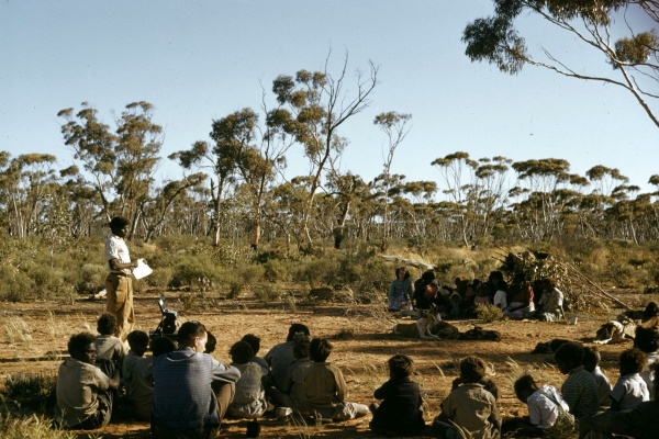 Stanley Minning preaching at a camp meeting at Cundeelee October 1955