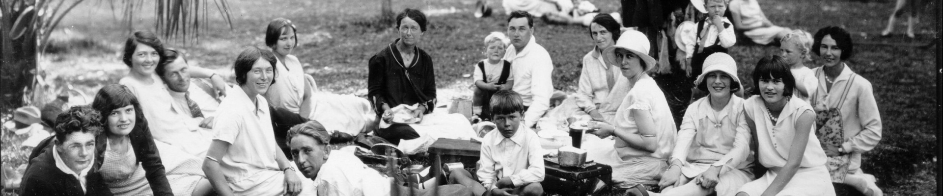 New Years Day family picnic at the South Perth Zoological and Botanical Gardens 1930 