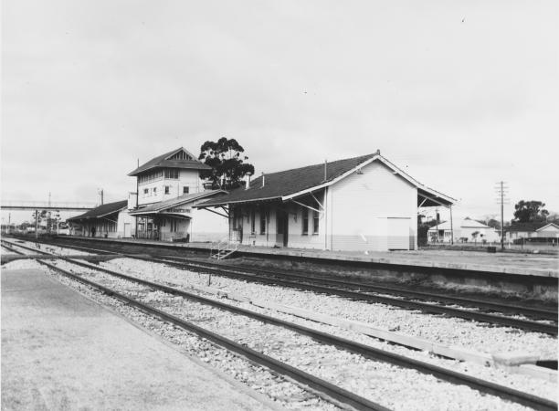 BA369AM51 Merredin Railway Station Western Australia ca 1960