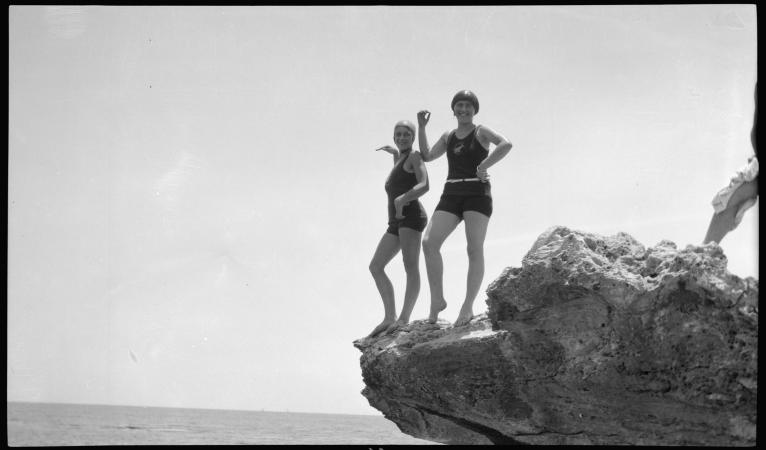Anny Taylor and friends posing on rocks at Rottnest Island around 1925