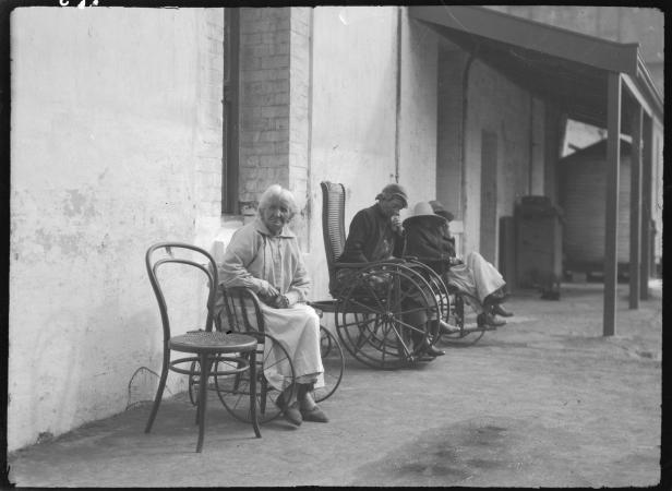Residents of the Old Womens Home around 1924