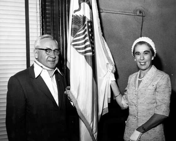 Mollie Lukis with Governor of Illinois