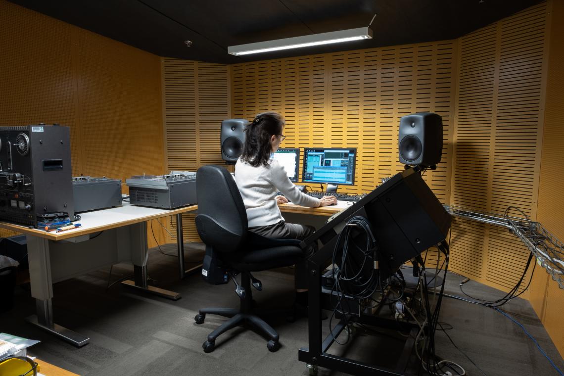 Archival audio reformatting studio