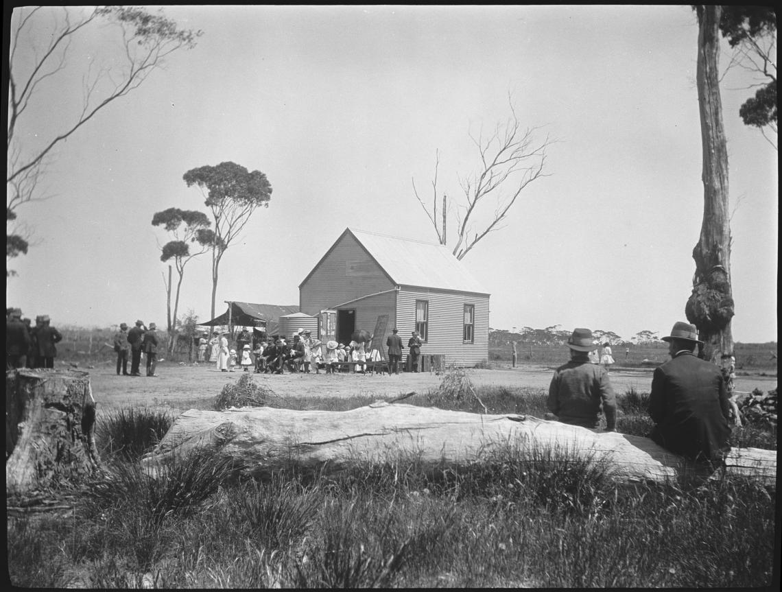 117458PD Nyabing School where refreshement were served at the Nyabing sports day 12 October 1918