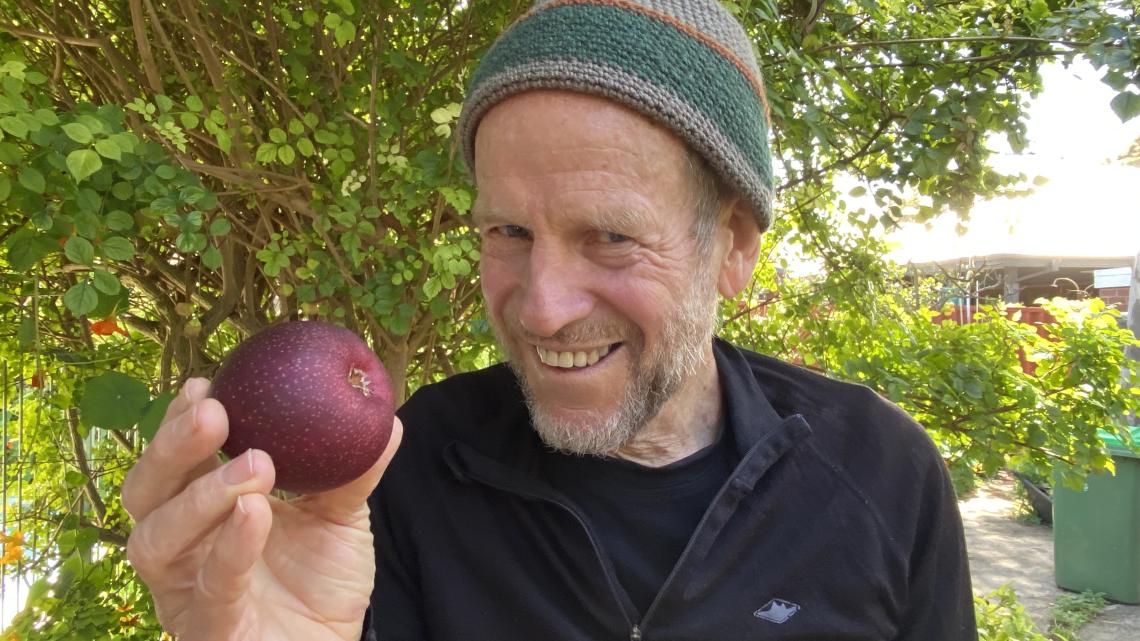  Jon Doust author of a forthcoming book on Western Australian apples