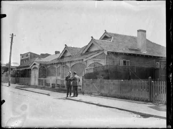 048405PD Josie Villa brothel in Roe Street