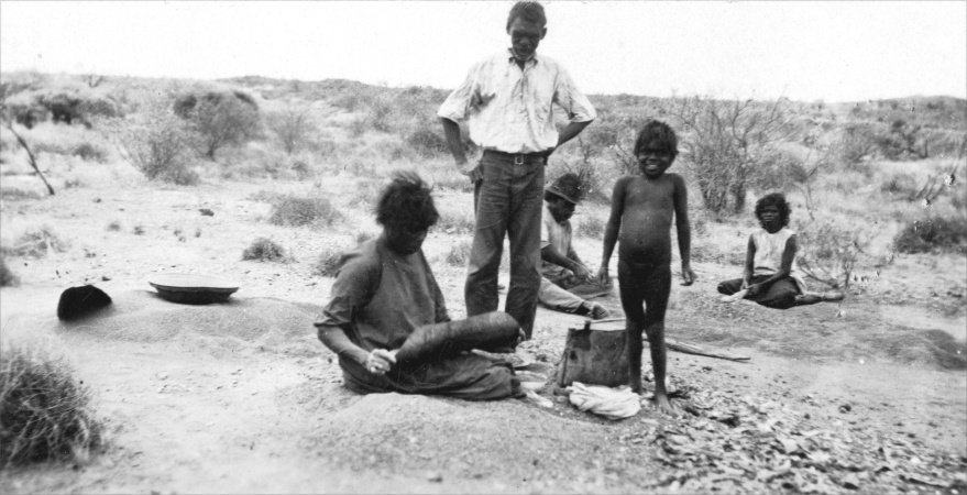 Yandying for tin near Marble Bar 1928